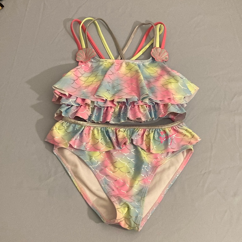 Like new Betsey Johnson two piece swim